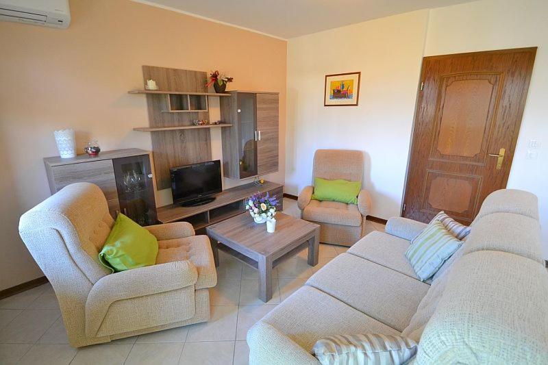 Apartment Oliva, *