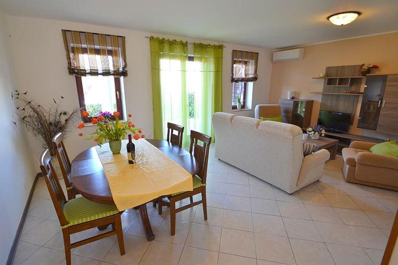 Apartment Oliva, Poreč