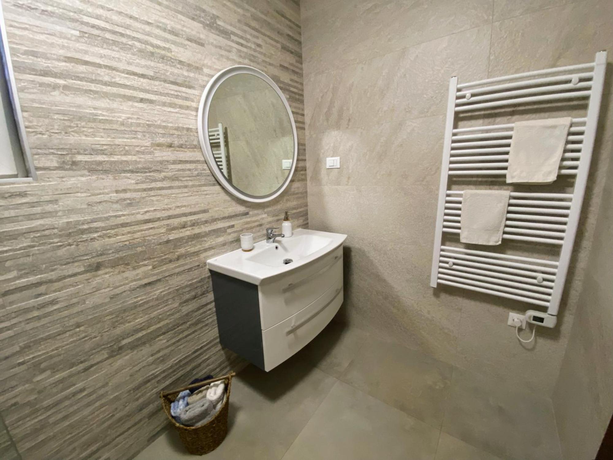 Oliva, Apartment