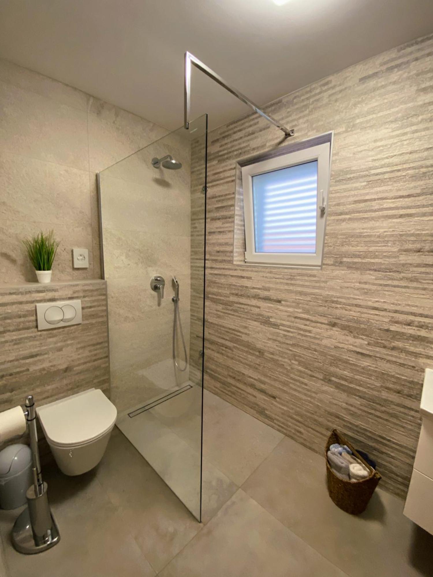 Oliva, Apartment